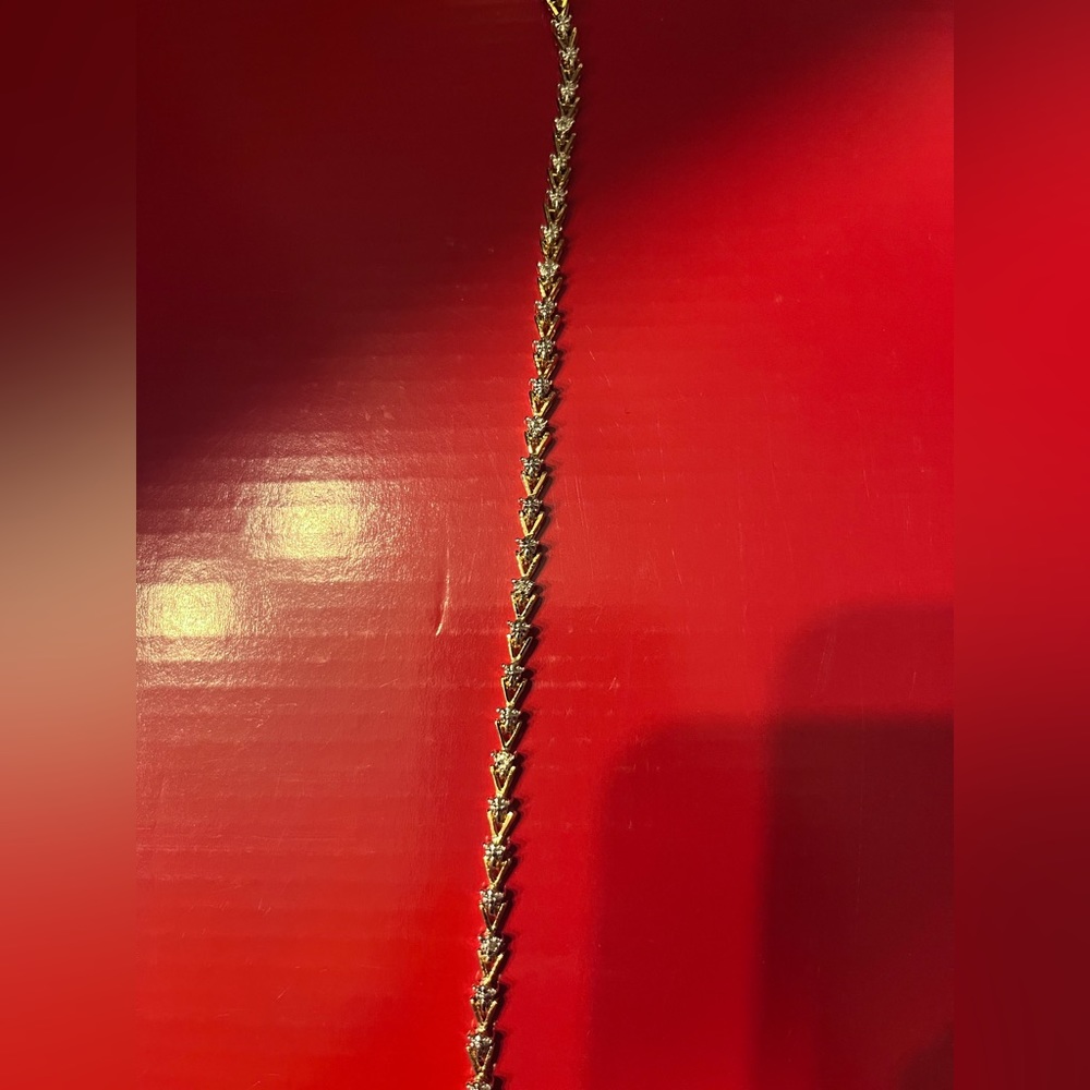 gold & diamond bracelet